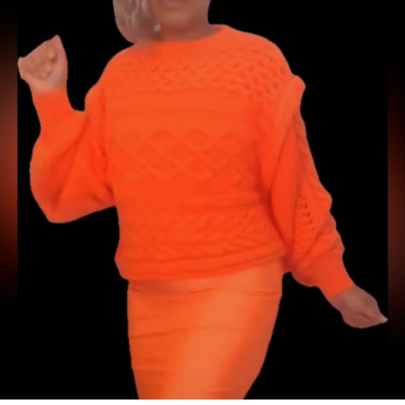 Oversized Thick Bat Wing Sleeves Cable
Knit Sweater Medium Orange - Picture 12 of 13